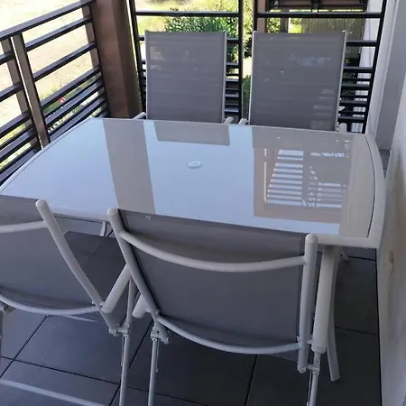 Apartment 45M2 4 Couchages Avec Piscine Frejus